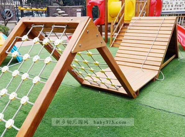 4.jpg 大型玩具和攀爬组合.jpg